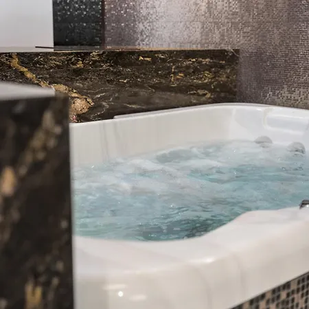 Secret Lounge - Cozy With Sauna And Jacuzzi *