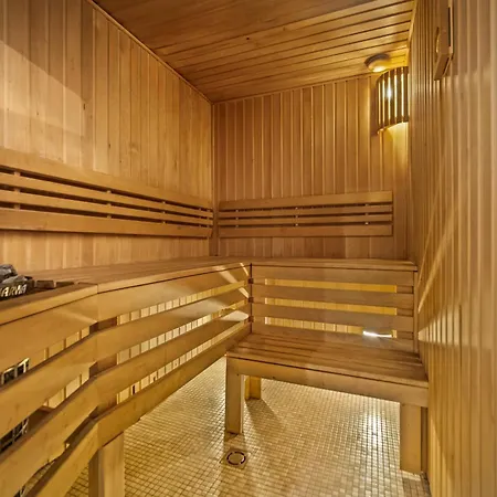 Secret Lounge - Cozy With Sauna And Jacuzzi 아파트 빌뉴스